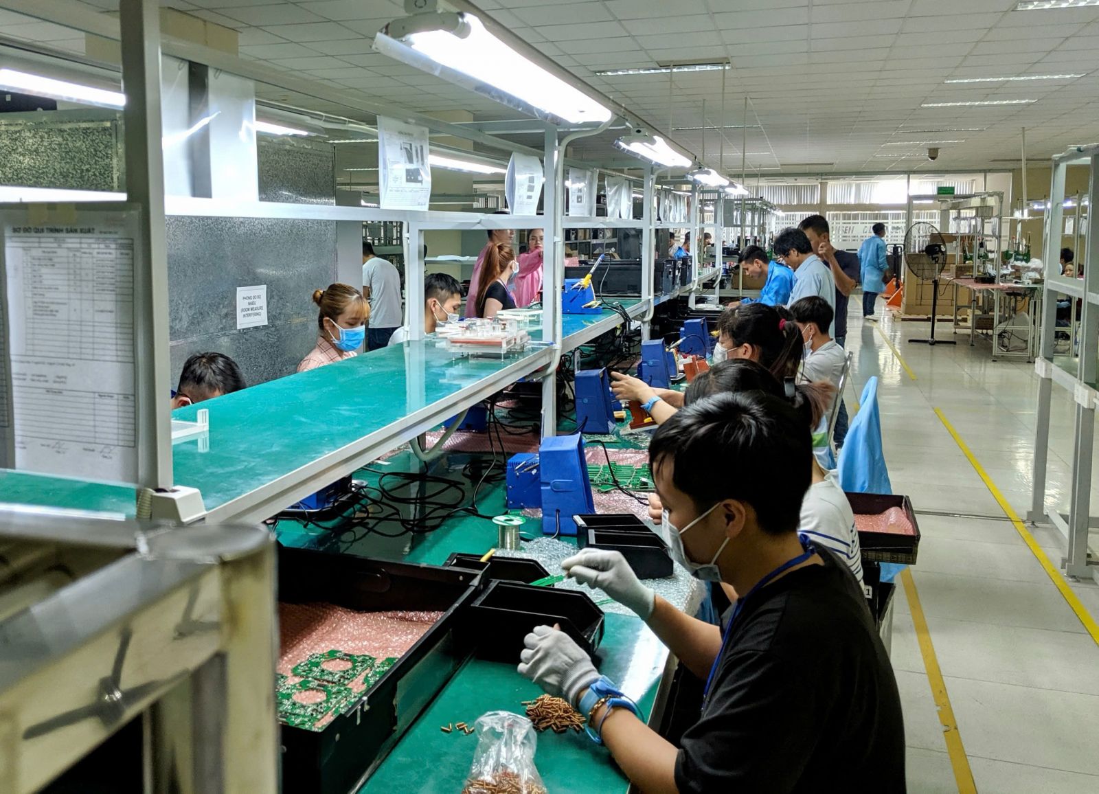 Những sản phẩm điện tử, linh kiện điện tử và Tivi được sản xuất tại Nhà máy DLG Ansen